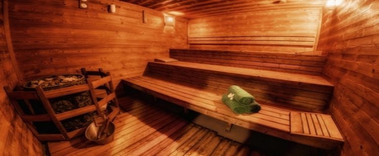construire-sauna-uscata